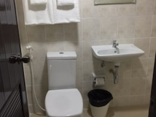 STUDIO RESIDENCE SUKHUMVIT 71 (SHA)