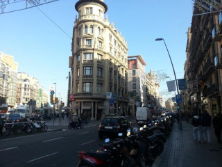 Studios Pelayo Guest House