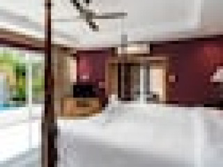 Stunning Luxury Golf and Pool Villas