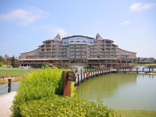 VILLAGE MARE RESIDENCE