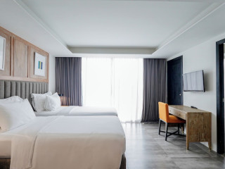 Sugar Marina Resort-Art-Karon Beach