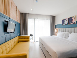 Sugar Marina Resort-Art-Karon Beach