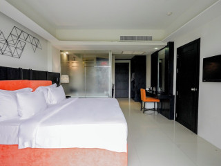 Sugar Marina Resort-Art-Karon Beach