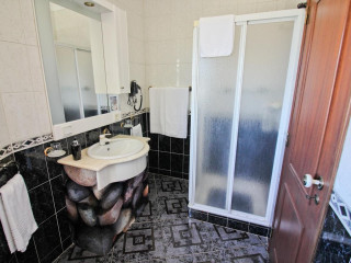 Suite thing Hostel