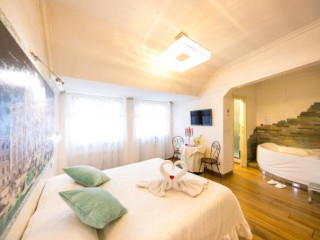 SUITES ROMA TIBURTINA LUXURY