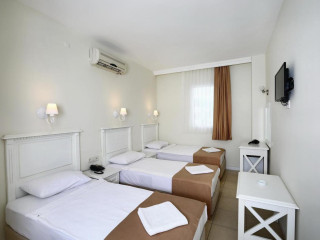 SUMMER GARDEN SUITES HOTEL