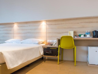 Summer View Hotel