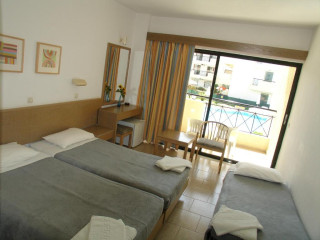 Summerland Hotel