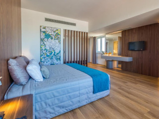 Sun Hall Hotel