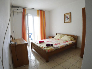 Sun Hostel Budva