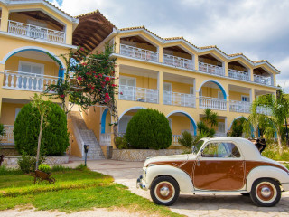 Sunflower Apartments & Studios