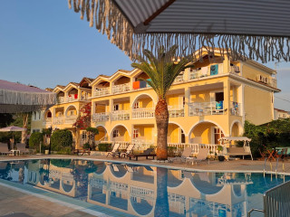 Sunflower Apartments & Studios