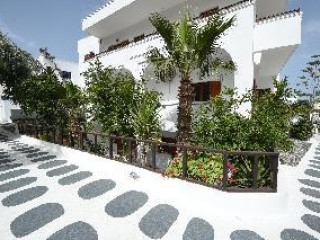 Sunflower Santorini Hotel