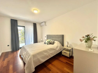 Sunny Bay Apartments