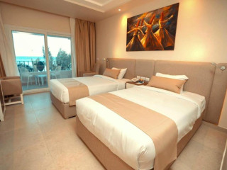 Sunny Days El Palacio Resort & Spa