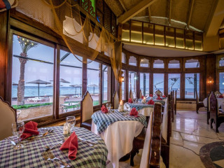 SUNNY DAYS PALACIO RESORT & SPA