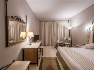 SUNNY DAYS RESORT, SPA & AQUA PARK 