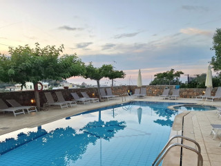 SUNNY HILL Adults only16+ by Estia