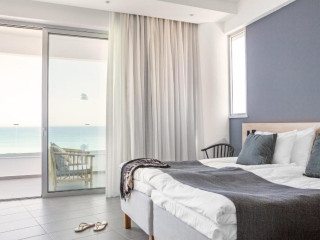 Sunprime Protaras Beach