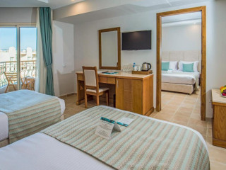 SUNRISE AQUA JOY RESORT