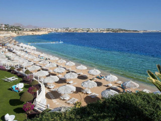 KOSTAKIS BEACH APARTMENTS