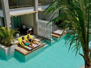 Sunrise Attitude Hotel - Adults Only