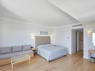 Sunrise Beach Hotel
