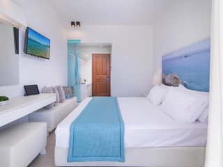 Sunrise Hotel Ammouliani