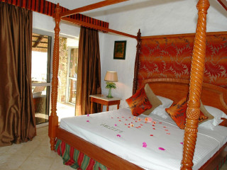 Sunset Beach Hotel