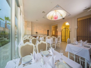 SUNSTAR RESORT HOTEL