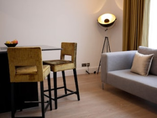 SUPERCITY NEVERN PLACE