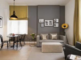 SUPERCITY NEVERN PLACE