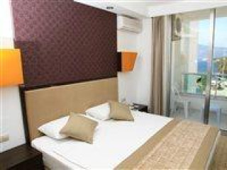 SUPREME BEACH HOTEL