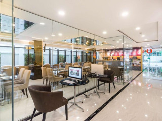 SureStay Plus by Best Western Sukhumvit 2