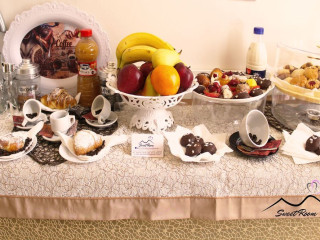 SWEET ROOM