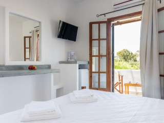 Takiss Rooms