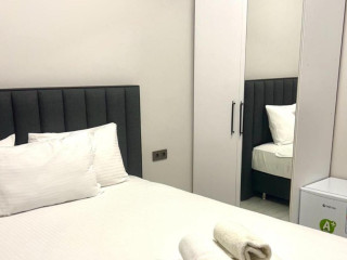 Alemeyn The Taksim Leons Hotel Cafe & Spa