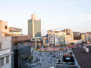 Alemeyn The Taksim Leons Hotel Cafe & Spa