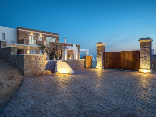 Tambouros Boutique Villas