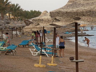 Tamra Beach