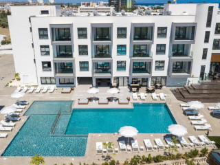 TARSIS HOTEL