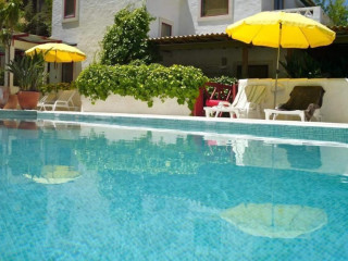 Tavira Inn / Casa do Rio