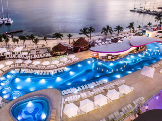 Temptation Cancun Resort - All Inclusive - Adults Only