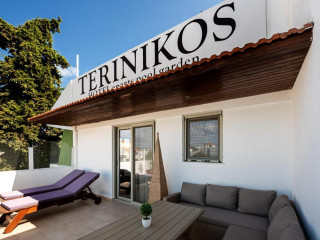 Terinikos Hotel