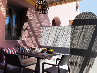 Terra Nera Suites Santorini