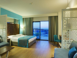 TERRACE ELITE RESORT HOTEL