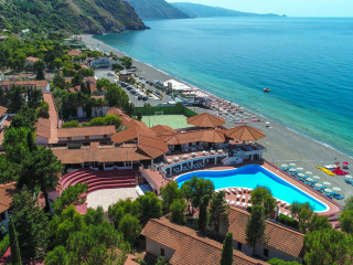 TH GIOIOSA MAREA - CAPO CALAVA' VILLAGE