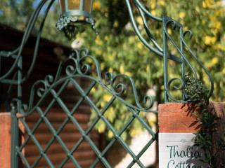Thalia Cottage & Estate
