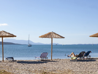 Thanasis Studios