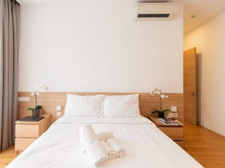 THANKSGIVING SERVICED RESIDENCE